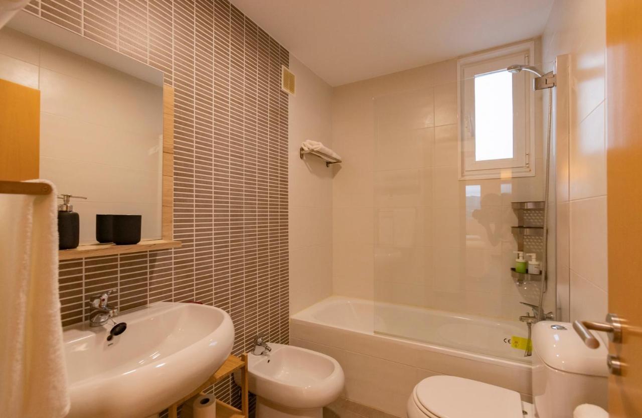 Area Suites Jove Екстер'єр фото